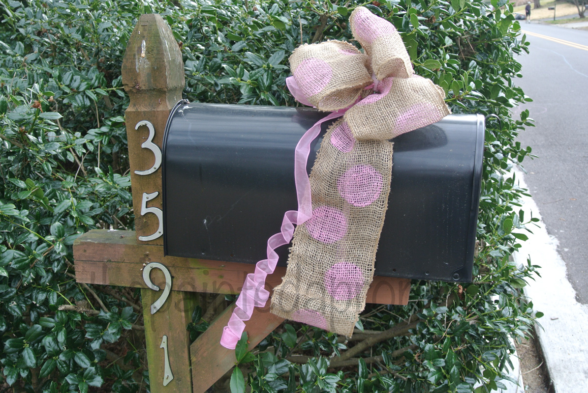 baby girl mailbox bow The Painted Apron
